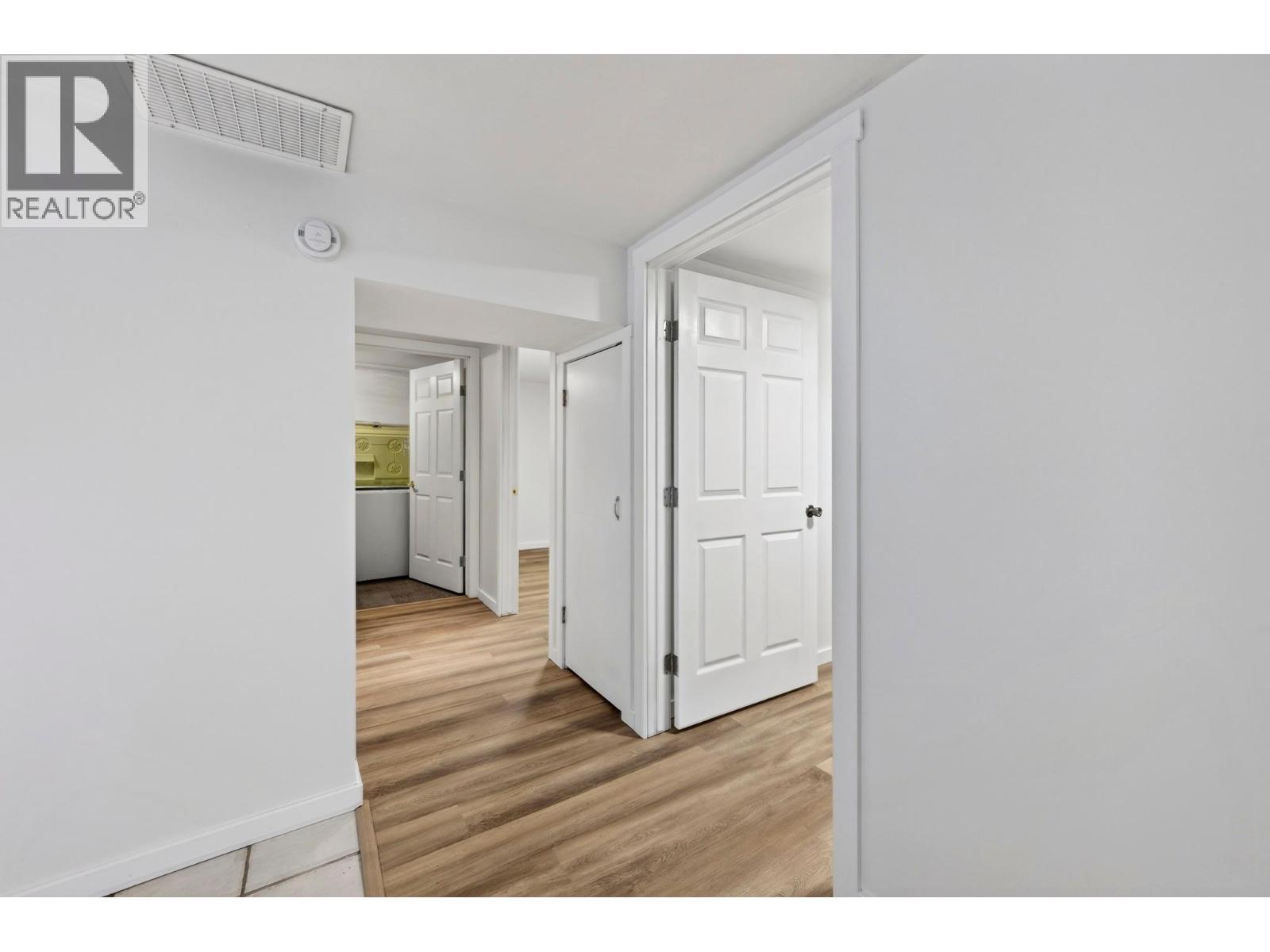 917 10th Street S, Golden, British Columbia  V0A 1H0 - Photo 38 - 10404746