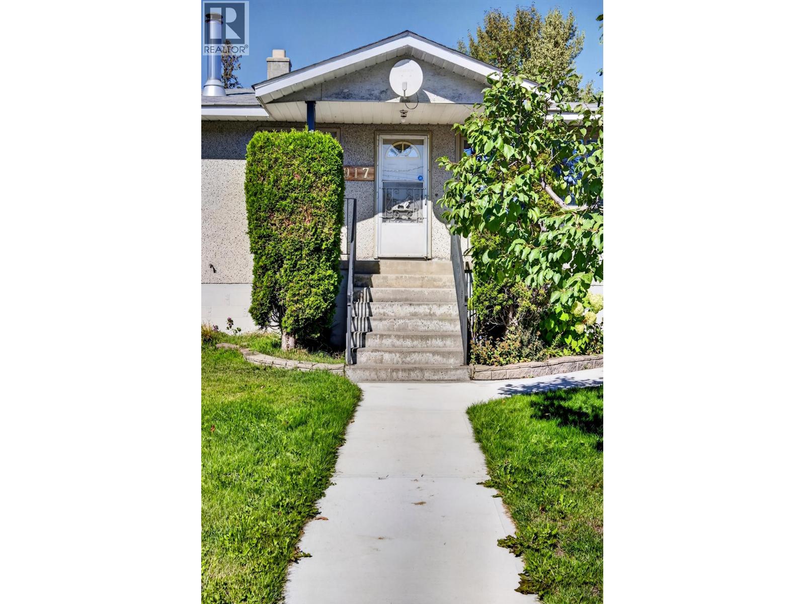917 10th Street S, Golden, British Columbia  V0A 1H0 - Photo 42 - 10404746