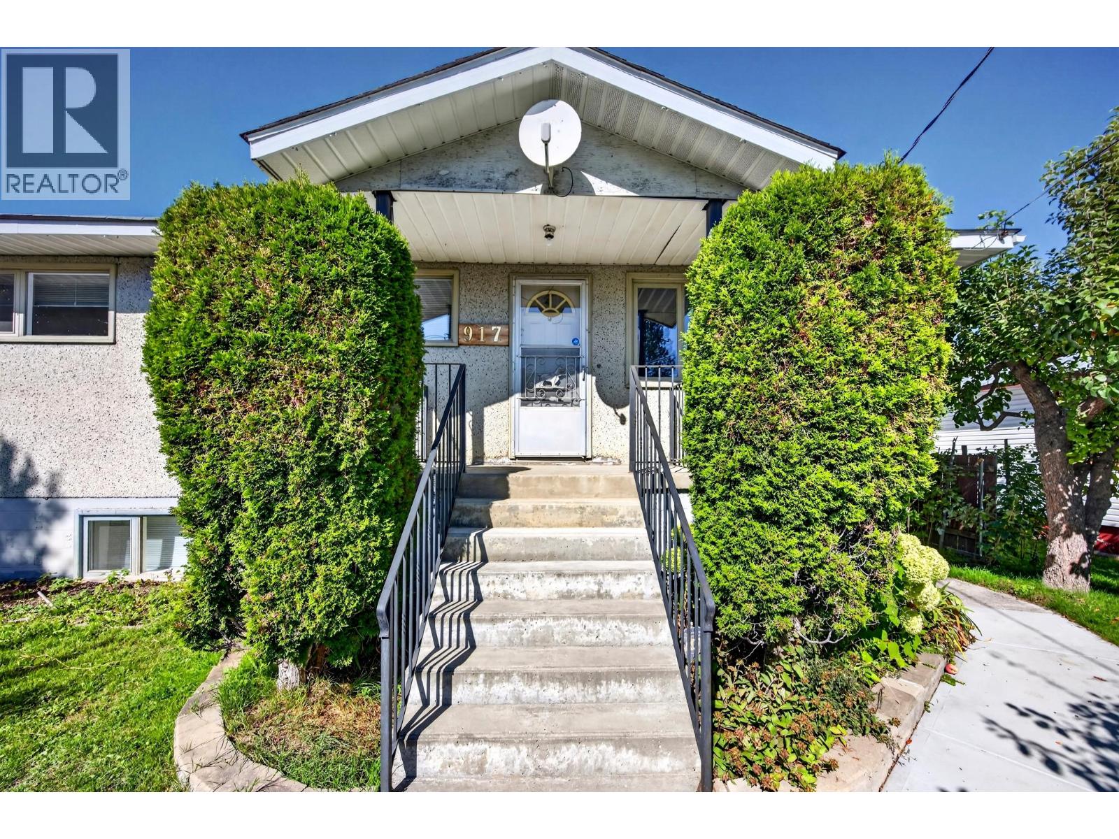 917 10th Street S, Golden, British Columbia  V0A 1H0 - Photo 45 - 10404746
