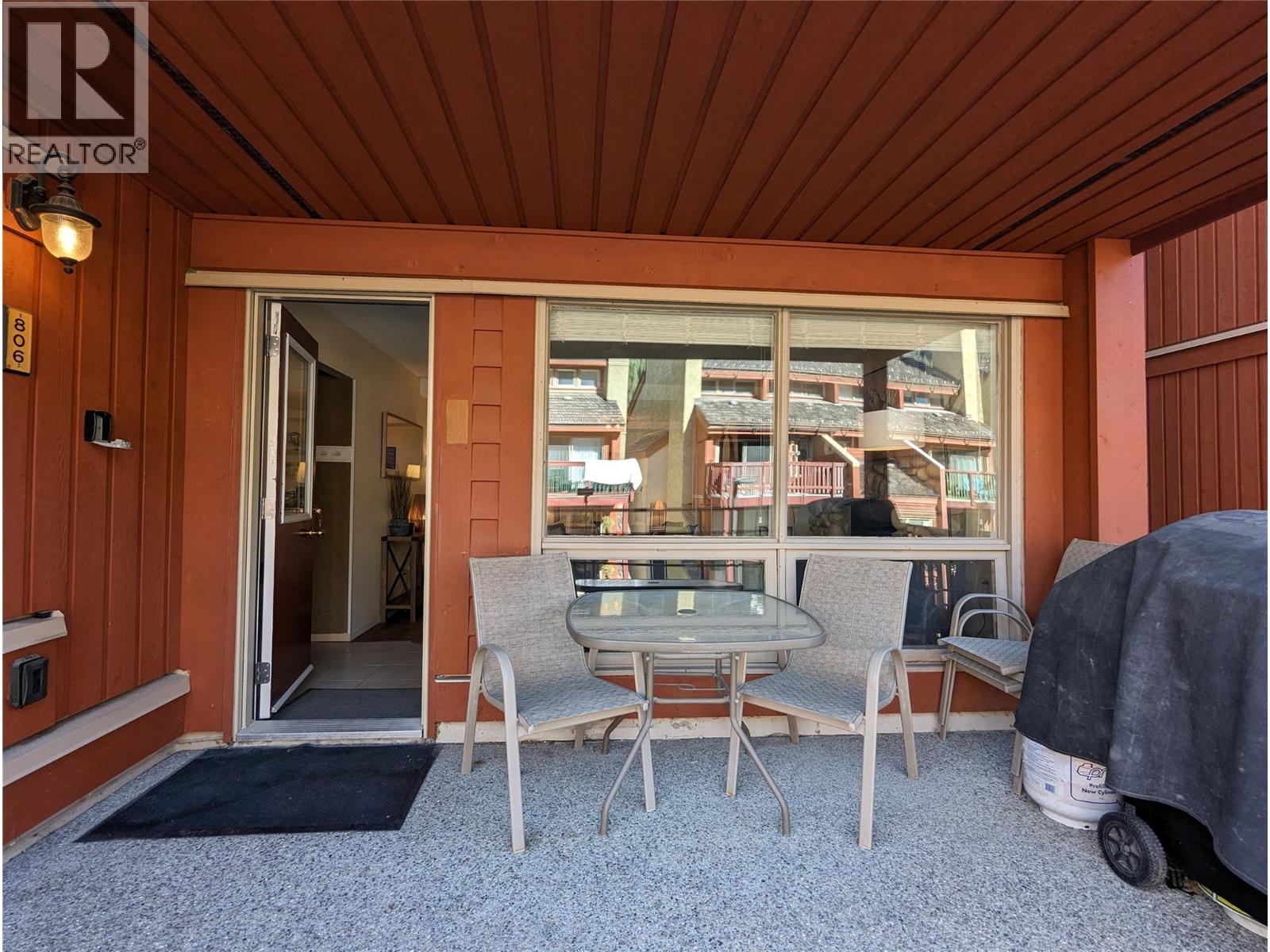 2030 Panorama Drive Unit# 806, Panorama Mountain, British Columbia  V0A 1T0 - Photo 12 - 10404693