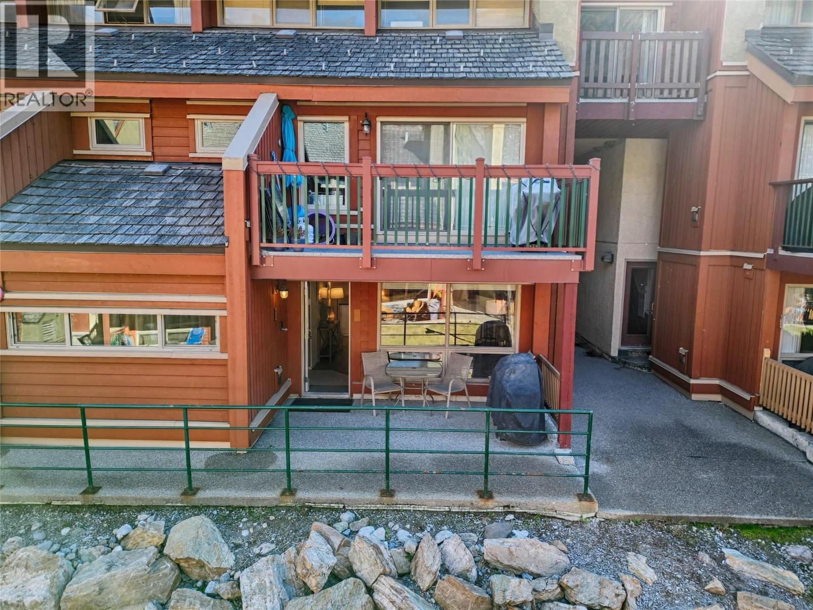 2030 Panorama Drive Unit# 806, Panorama Mountain, British Columbia  V0A 1T0 - Photo 14 - 10404693