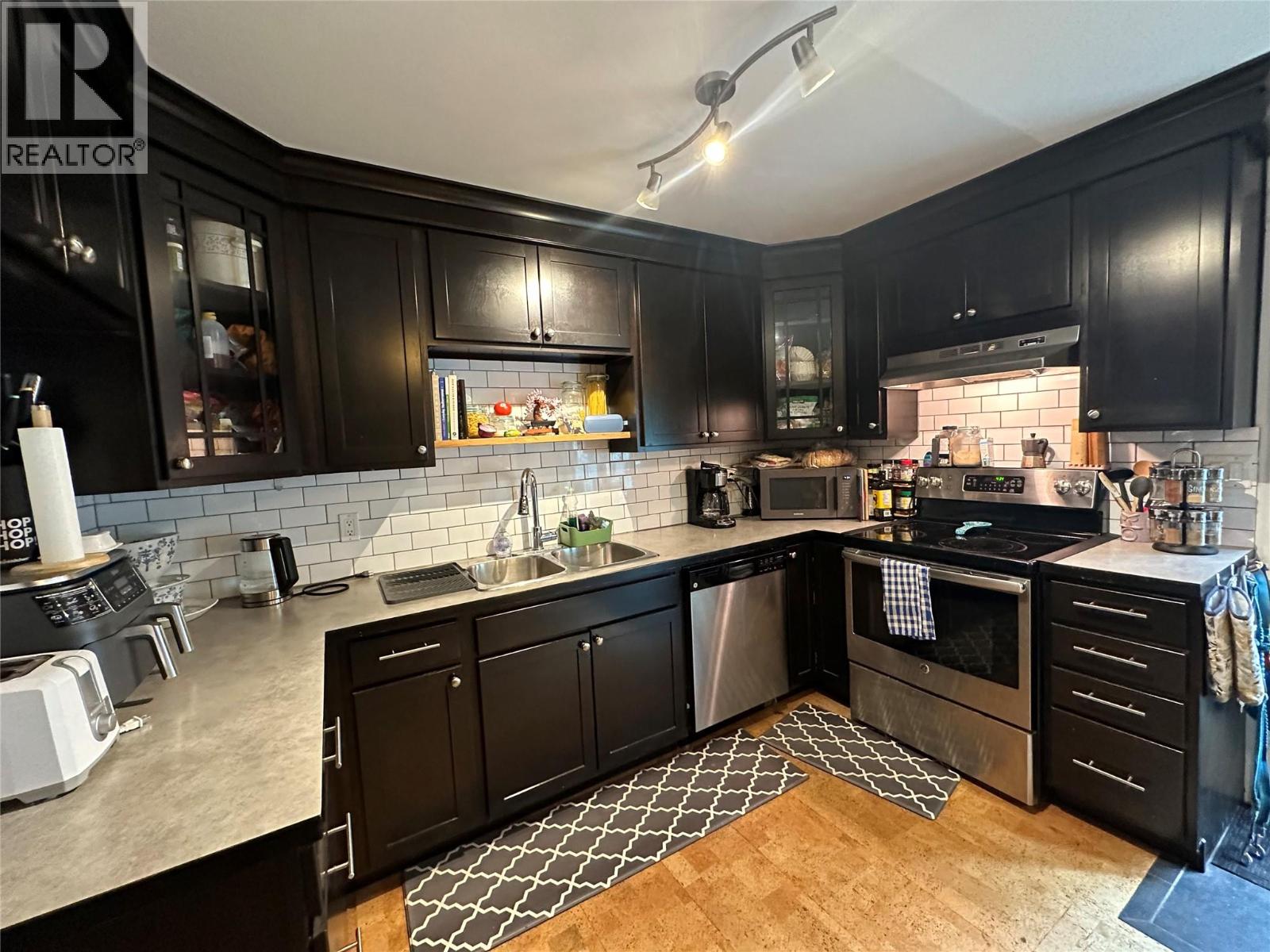 400 5th Avenue Unit# 6, Golden, British Columbia  V0A 1H0 - Photo 6 - 10404904