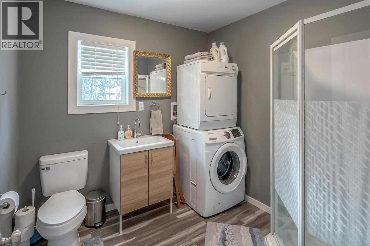 787 Golden Donald Upper Road, Golden, British Columbia  V0A 1H1 - Photo 6 - 10404931