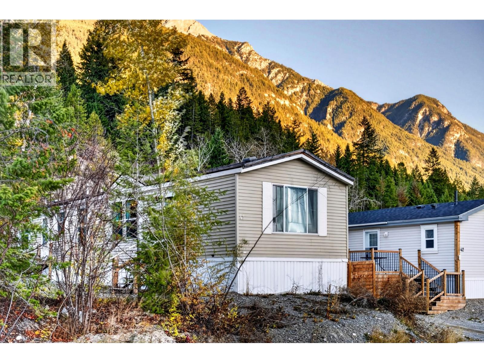 686 Almberg Road Unit# 41, Golden, British Columbia